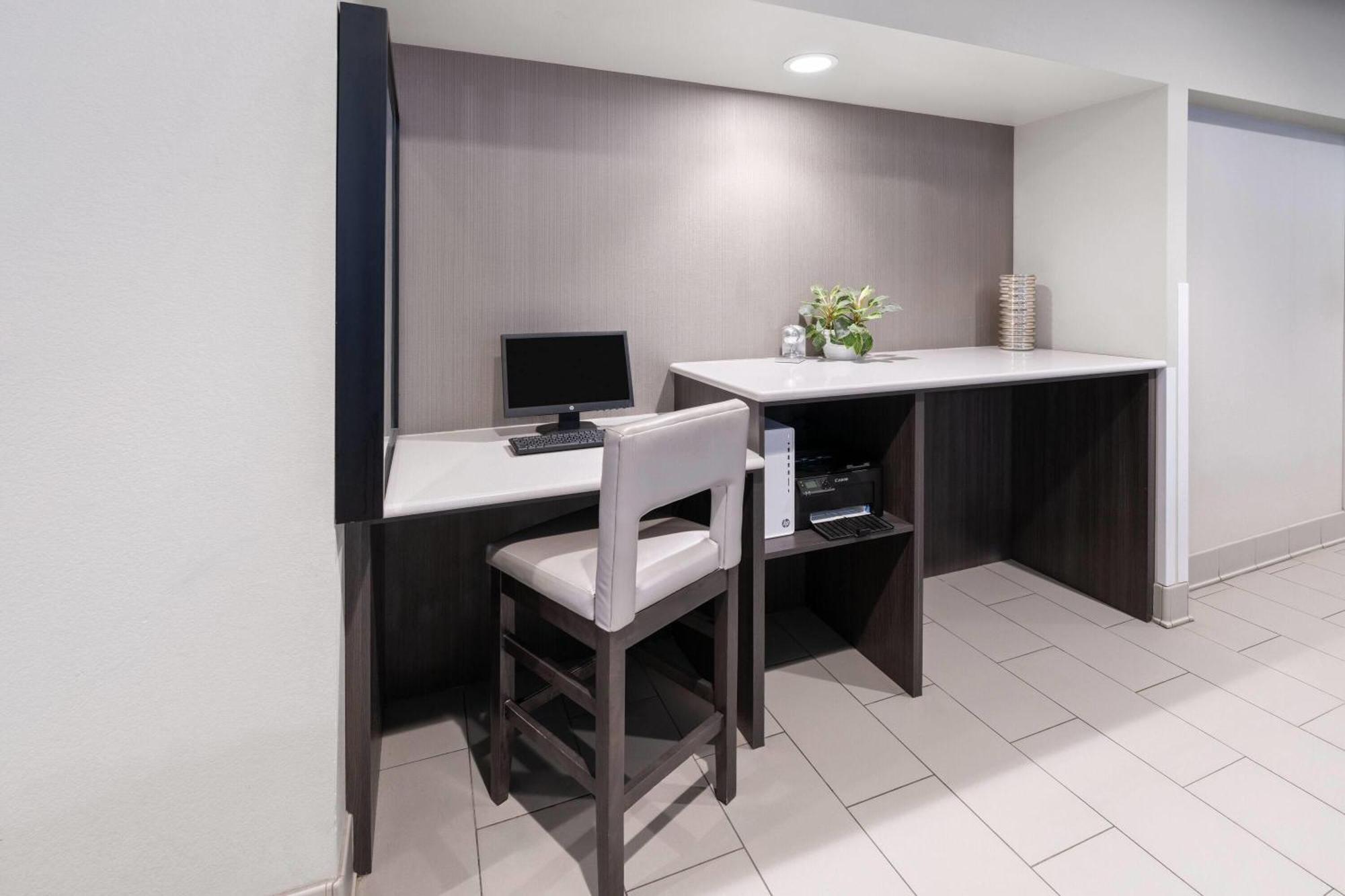 La Quinta Inn & Suites By Wyndham Fort Collins, Colorado Εξωτερικό φωτογραφία